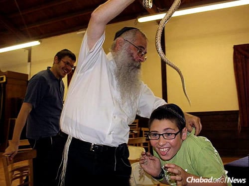 Lessons came alive, quite literally, in class (Photo: Lubavitch Educational Center)