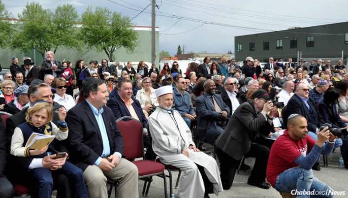 More than 700 people attended the grand opening of the new Chabad-Lubavitch of Alberta in Calgary and enjoyed Lag BaOmer festivities.