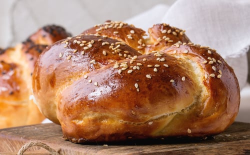 Round challah is a traditional Rosh Hashanah treat.