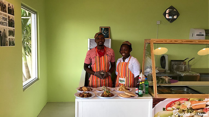 Kosher vegetarian fare with the flavor of the Caribbean is available at a new restaurant in Montego Bay. (Photo: Chabad of Jamaica)