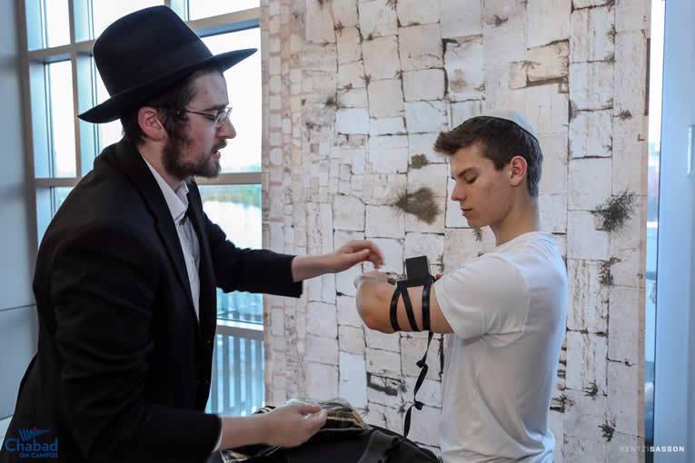 (Photo: Chabad on Campus/Bentzi Sasson)