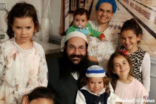 Rabbi Raziel Shevach, his wife Yael and their children