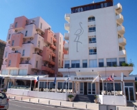 flamingo hotel.jpg