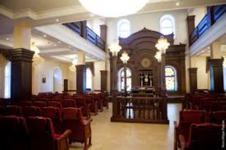 synague interior.jpeg