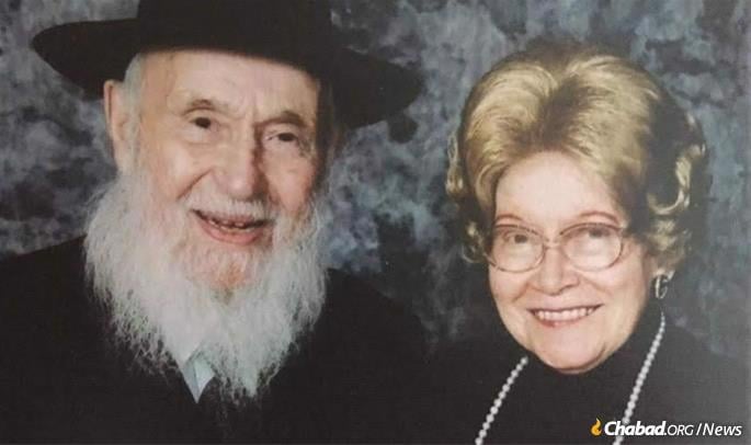 O Rabino Kazen e sua esposa Shula