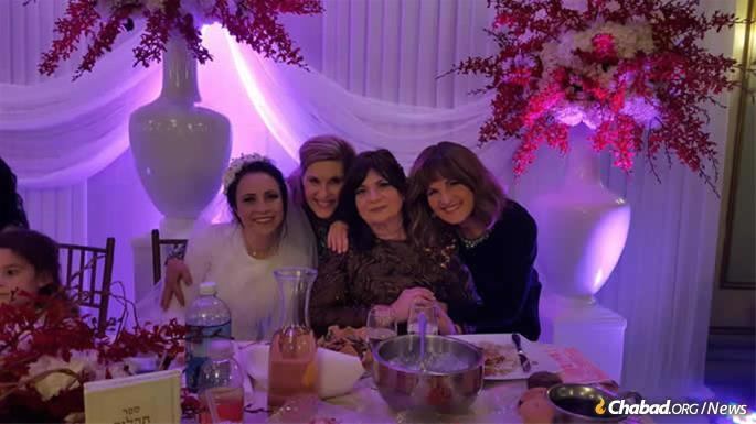 Kaye, second from left, at the wedding of Baila Goldstein, daughter of Rabbi Yisroel and Devorie Goldstein.