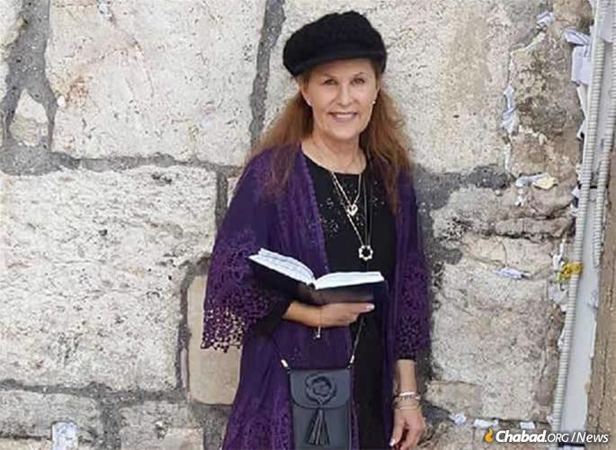 Lori Kaye at a visit to the Kotel (Western Wall) in Jerusalem