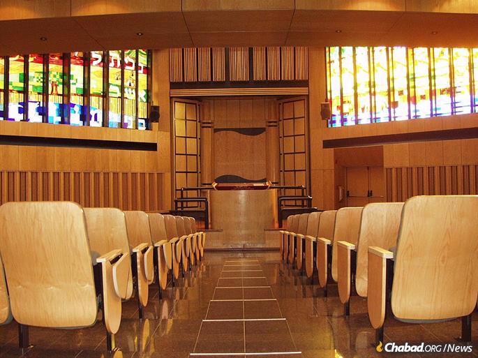 Chabad of Venezuela is raising funds to purchase a much-needed generator for the synagogue and center (interior seen here) so that the space can continue to function properly despite any power outages.