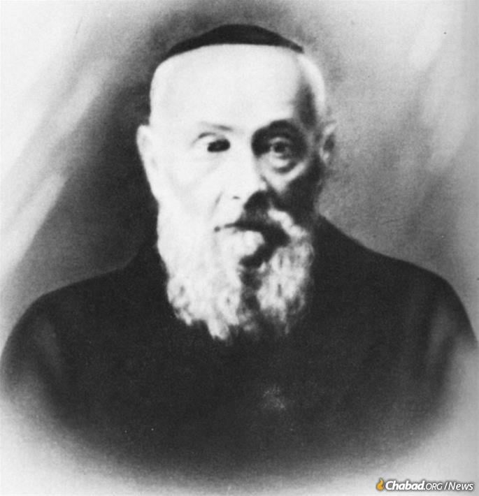 Rabbi Levi Yitzchak towards the end of his life, in a photo reportedly taken in Chi'ili. "My father, of blessed memory?" the Rebbe wrote on the back of the photograph (Kehot Publication Society).