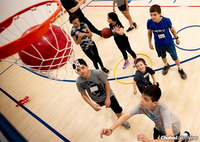 Sports and other team activities abound. (Photo: Joanie Schwartz)