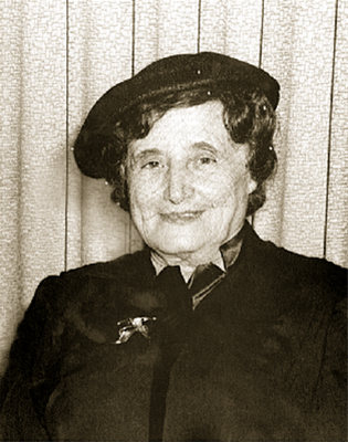 The Rebbetzin in her later years.