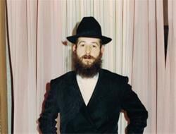 Rabbi Holtzman at his wedding in 1985