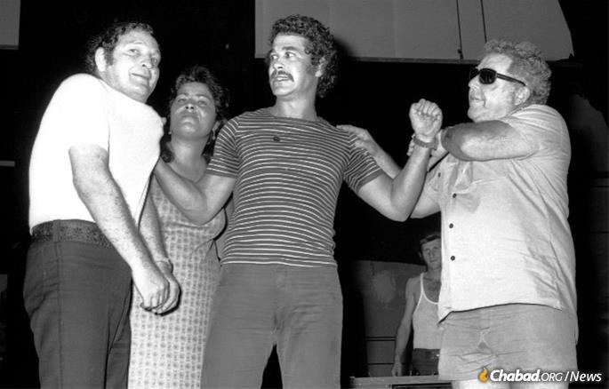 Barkan, center, was famous for the roles he played in Israeli comic melodramas.