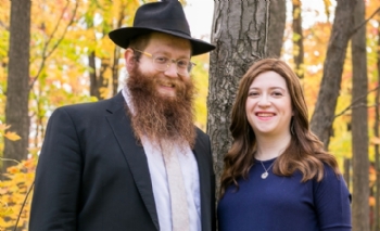About Rabbi Levi and Chaya Naparstek