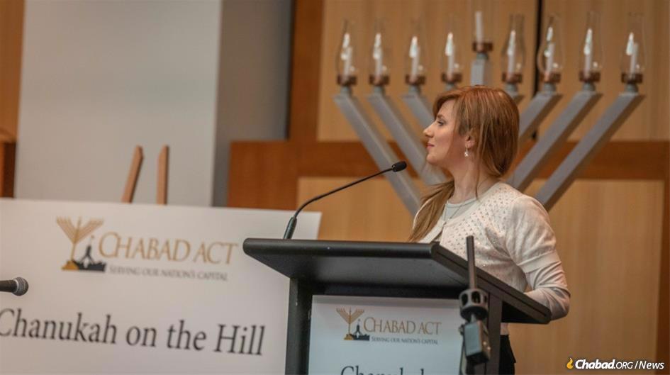 In the Great Hall of Parliament in Canberra, Australia, co-director of Chabad ACT Chasia Feldman spoke to MPs and guests about the significance of each branch of the menorah.