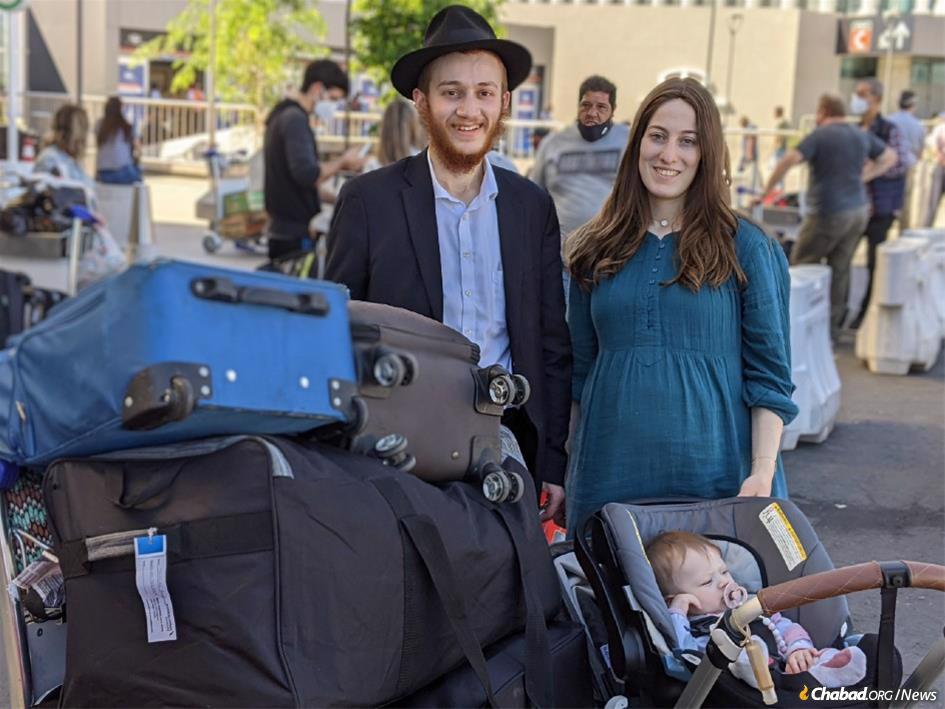 Rabbi Shmuel Freedman and his wife, Shterni, decided to move to Bah&#237;a Blanca, Argentina, to serve the community’s needs. Getting there proved difficult. Ever since the coronavirus pandemic swept across the globe, Argentina has been under an extreme lockdown with no foreigners allowed into the country.