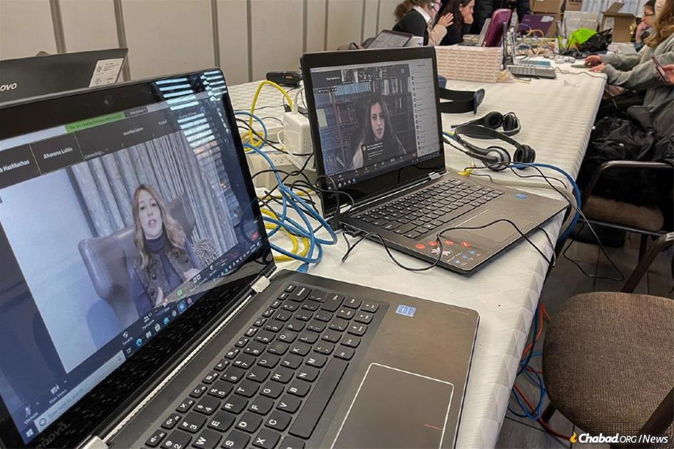 Instead of being staged in a cavernous hall in Brooklyn, N.Y., this year&#39;s Gala Event of International Conference of Chabad-Lubavitch Women Emissaries (Kinus Hashluchos), was held in the limitless halls of the online world.