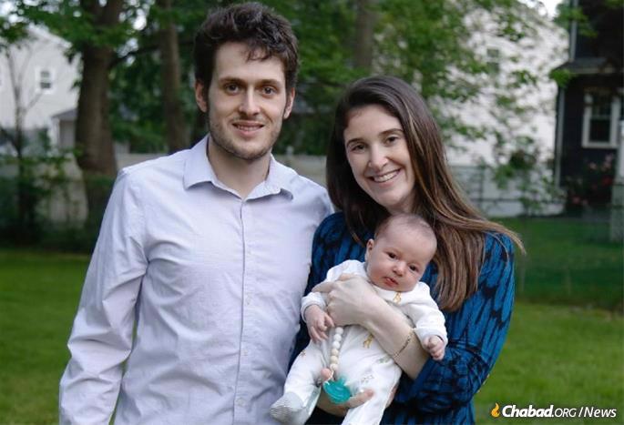 Michael and Hannah Mandler with their firstborn, Zev Mordechai.