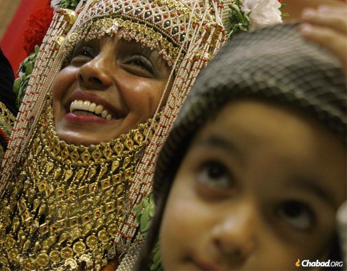 An Israeli bride of Yemenite ancestry (photo: Michal Fattal/Flash90).