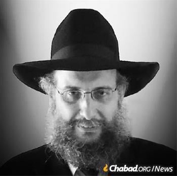 Rabbi Shneur Zalman Blumenfeld.