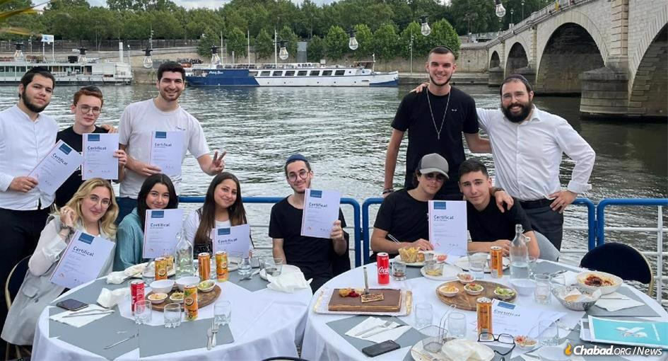 In Paris, the Chabad on Campus floating lounge serves during the day as a space where Jewish students can study, relax or attend a Torah class; at night, it becomes the location of choice for Parisian Jews to celebrate engagements or birthday parties.