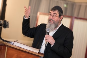 Yud Tes Kislev Farbrengen: Rabbi Yossi Paltiel