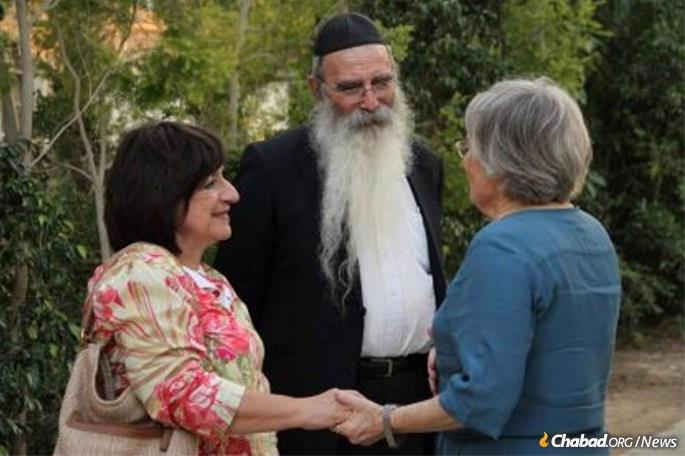 As a longstanding financial adviser to the kibbutz movement in Israel, Peles, here with his wife, Rivkah, was admired by all sectors of Israeli society.
