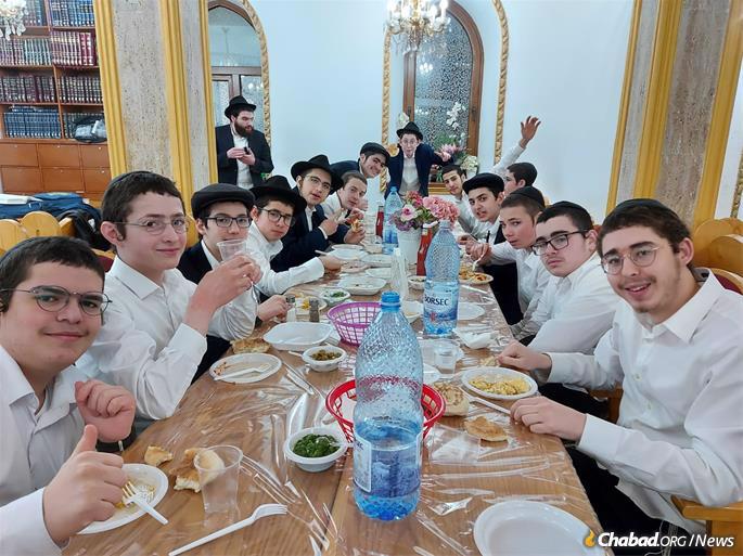 Yeshiva students from Dnipro are in Bucharest, en route to Dusseldorf, Germany.