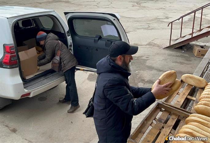 Chabad has been providing the basic staples like bread to the commuity.