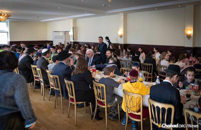Chabad of Berlin will host hundreds of refugees at eight public Seders across the city. A few weeks ago, they hosted refugee orphans above.