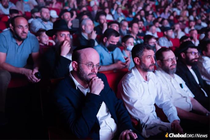 Speakers talked about the profound impact the Rebbe has had on them. (Credit: Chaim Tuito)
