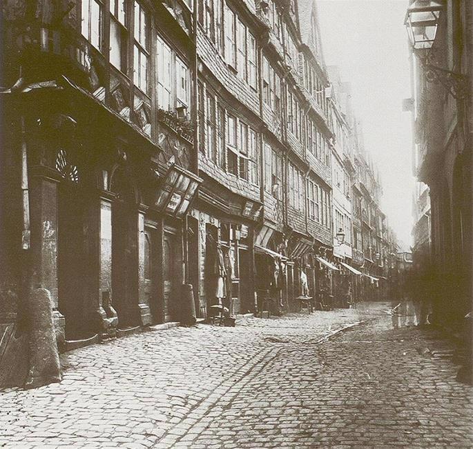A Frankfurt Judengasse (&quot;Rua dos Judeus&quot;), por volta de 1868 (Foto: Wikimedia Commons)