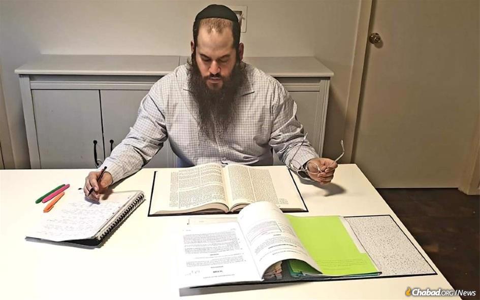 Zach Gomo, 34, studying mostly alone at home, has now become a rabbi, a crowning achievement for someone who embraced religious observance as a teen.