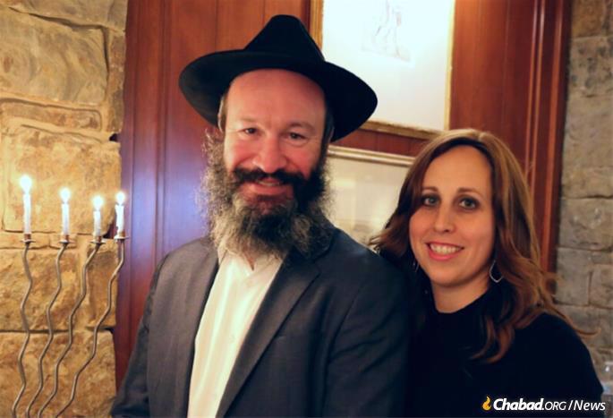 Rabbi Zalman and Raizy Mendelsohn