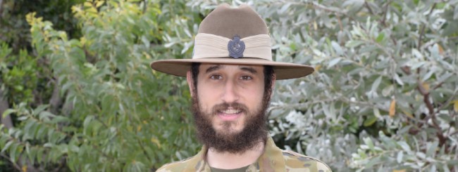 Australia & New Zealand: Outback Rabbi Dons Military Chaplain Fatigues