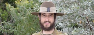Outback Rabbi Dons Military Chaplain Fatigues