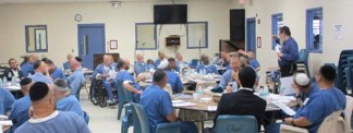 U.S. Prisons to Consider Torah Study for Early Release