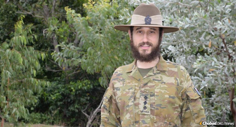 Rabbi Ari Rubin was sworn in as an Australian Army officer at Lavarack Barracks in Townsville, Queensland.
