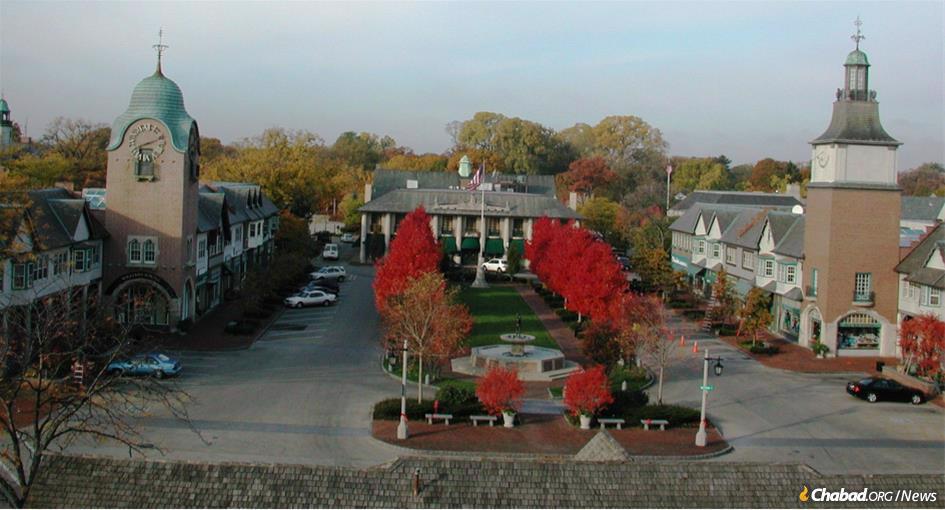 The historic Market Square in Lake Forest, Ill.