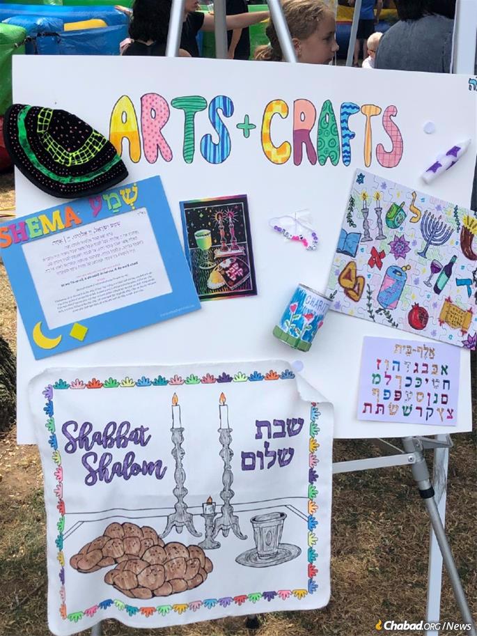 Arts-and-crafts projects included knitted kippahs, Jewish foil part, Jewish scratch art, designing a Jewish puzzle, beeswax Shabbat candles, Shema picture frames, challah covers and Jewish name bracelets.