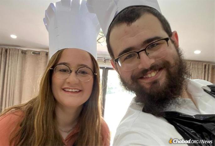 Rivkah and Rabbi Mendy Hertzel returned to give a matzah baking class before Passover. They will be moving to Zambia before Chanukah.