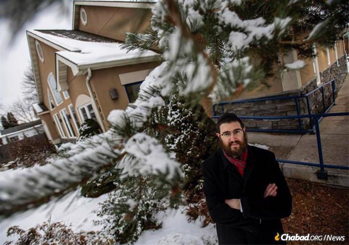 Rabbi Chezky Vogel outside the future home of Chabad of Missoula.