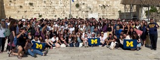 Largest Birthright Group Breaks Record at Kotel 