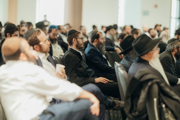 At the forefront of this year’s conference is the tragedy in Israel and exploring more ways to support its citizens. - Photo: Chabad.org/Shmulie Grossbaum