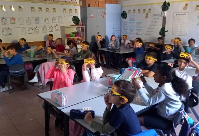In Eilat, children displaced from communities along the Gaza border learn about Chanukah.