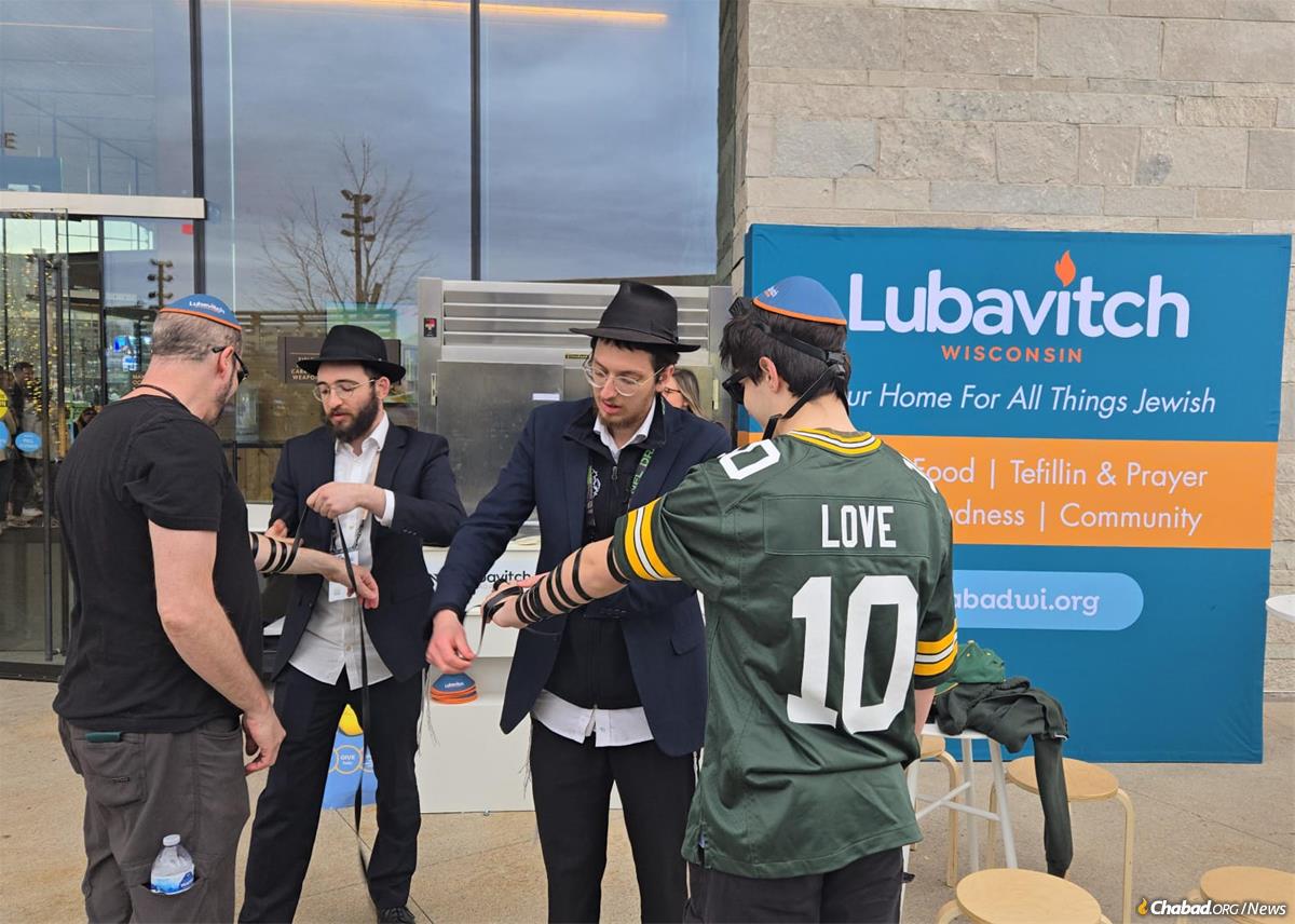 Assisted by colleagues and student rabbis, Chabad of the Bay Area ensured that the Jewish football fans that traveled to Green Bay, Wis., for the NFL draft had all their Jewish needs met.