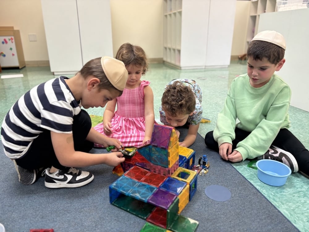 Little Explorers: Ages 3, 4, and 5