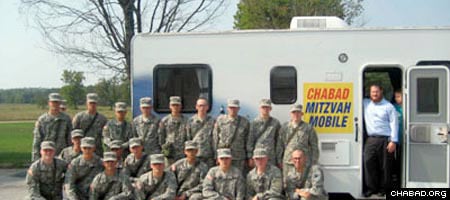A pair of rabbinical students in a recreational vehicle met with Jewish troops stationed at the U.S. Army base in Fort Knox, Ky.