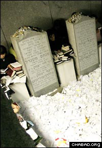 Among other locations, students at this year&#39;s International Student Shabbaton &amp;amp; Conference will visit the Rebbe&#39;s resting place in Queens, N.Y.
