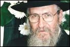 Longtime Kfar Chabad Educator Passes Away at 68